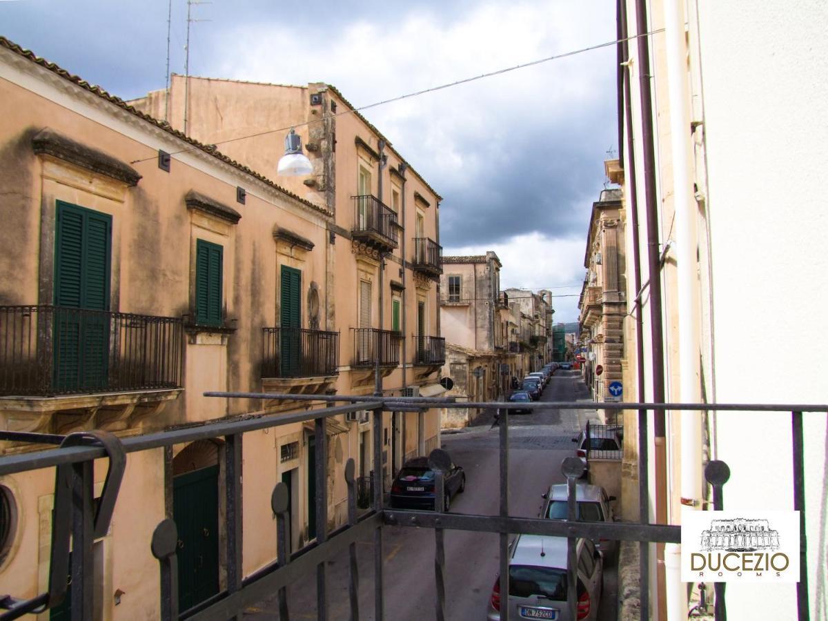 Ducezio Rooms Noto Exteriér fotografie